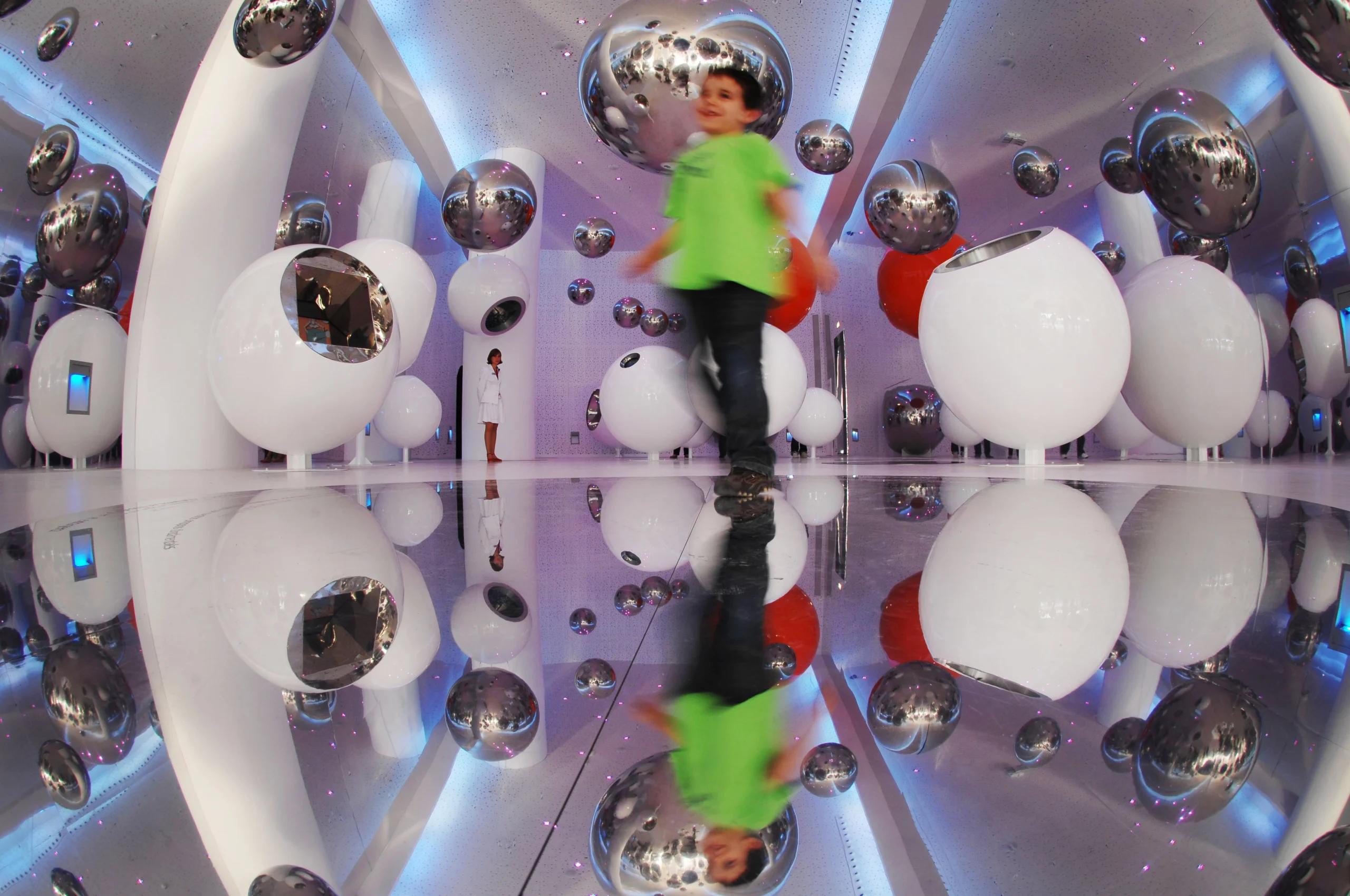 ACCIONA Pavilion Expo 2008 Zaragoza | Sustainable Architecture and Cultural Exhibitions